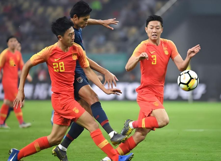 极速电竞 版本更新后的英雄优先级榜单：五个位置的梯队重排